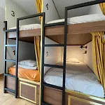 33Hostel - Solo Traveller 18 To 35 Only