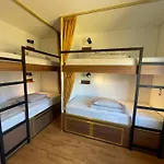 33Hostel - Solo Traveller 18 To 35 Only Hostel Baleal