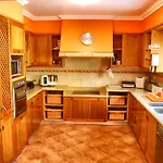 33Hostel - Solo Traveller 18 To 35 Only Baleal