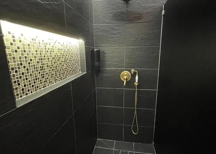 33 - Youth 18 To 35 Only * בליאל