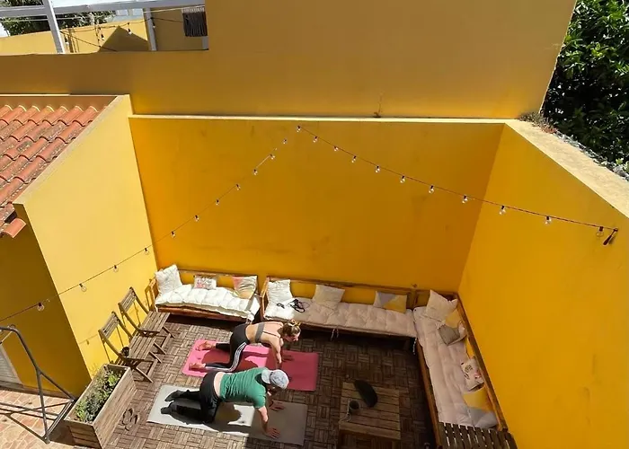 33 - Youth 18 To 35 Only בליאל